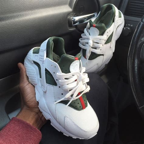 Gucci shoes huaraches